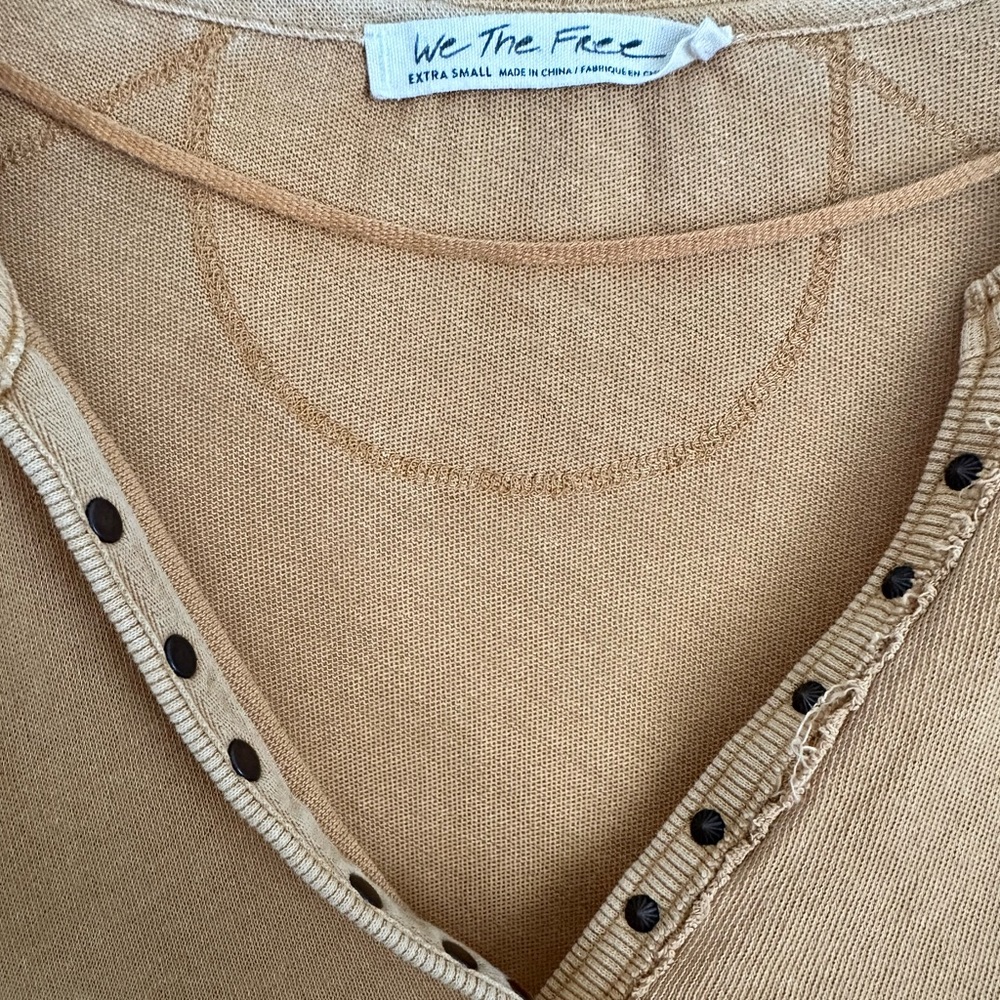 We the Free Long Sleeve Thermal Top V-Neck XS Small Mustard Yellow - Picture 3 of 5